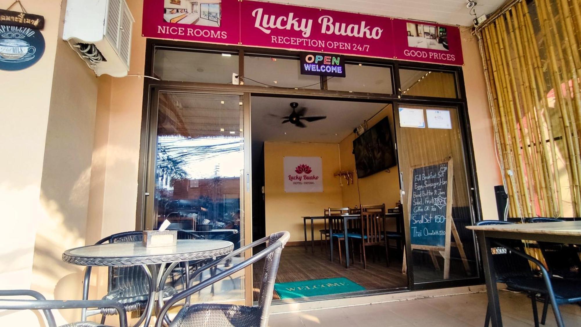 Lucky Buako Hotel Patong Exteriör bild
