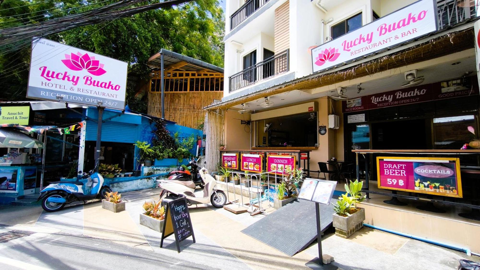 Lucky Buako Hotel Patong Exteriör bild